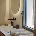 Contemporary With Heated Pool Near Sea Villa Saint-Raphaël